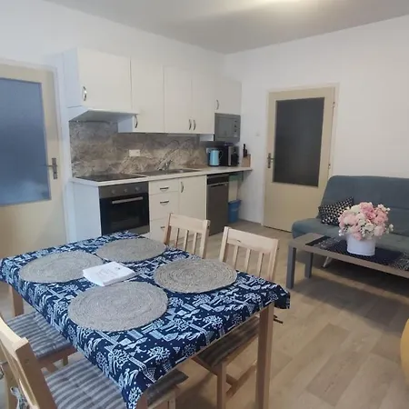 Apartment Slunny V Jizerskych Horach 5 Posteli