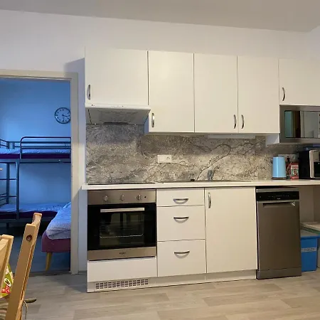 Slunny V Jizerskych Horach 5 Posteli Apartment *