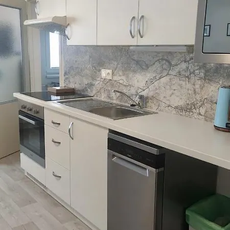 Slunny V Jizerskych Horach 5 Posteli Apartament *